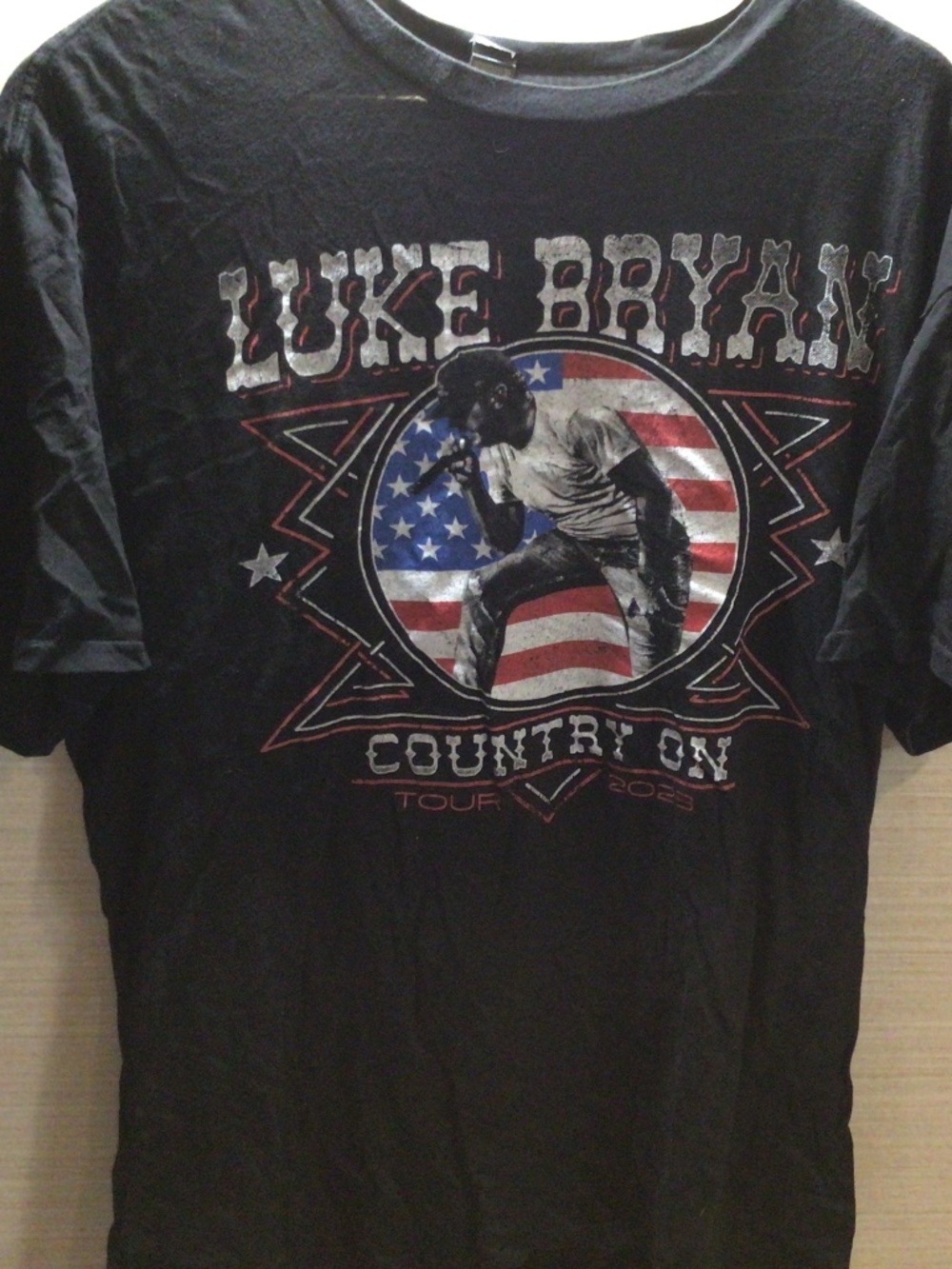 Luke Bryan concert tshirt
